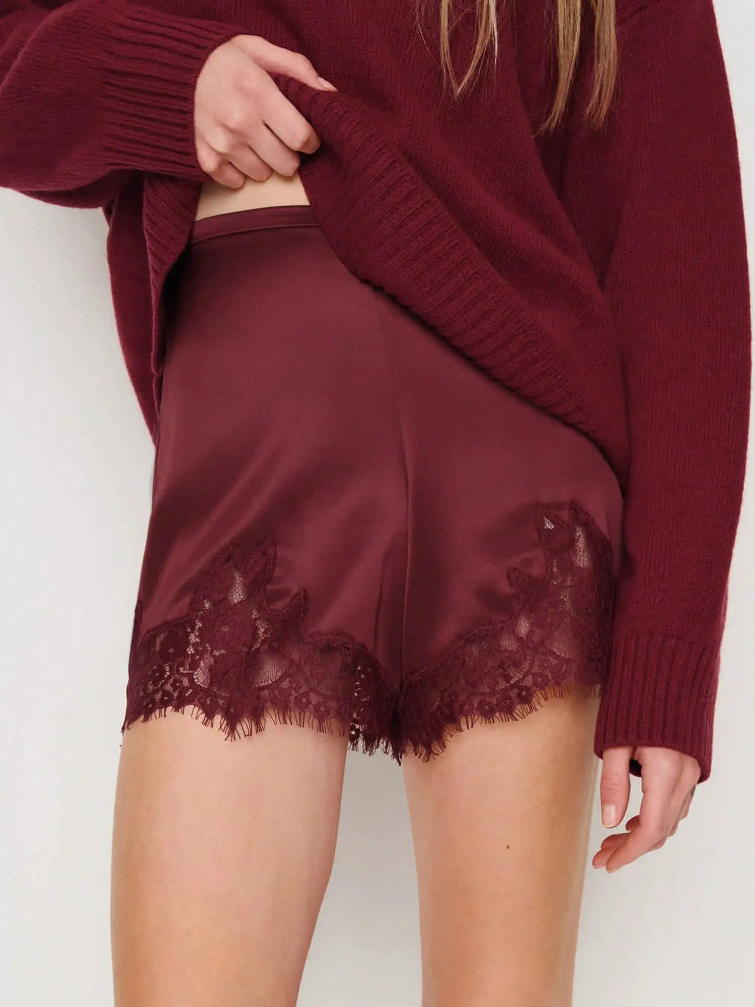 Women Pettipants Slip Shorts Lace Trim Satin Silk Bloomers Bottoms Elastic Waist Lace Slip Shorts Y2k Low Rise Micro Mini Pajama Shorts Knickers Lounge Slip Pj Bottoms
Women Pettipants Slip Shorts Lace Trim Satin Silk Bloomers Bottoms Elastic Waist Lace Slip Shorts Y2k Low Rise Micro Mini Pajama Shorts Knickers Lounge Slip Pj Bottoms