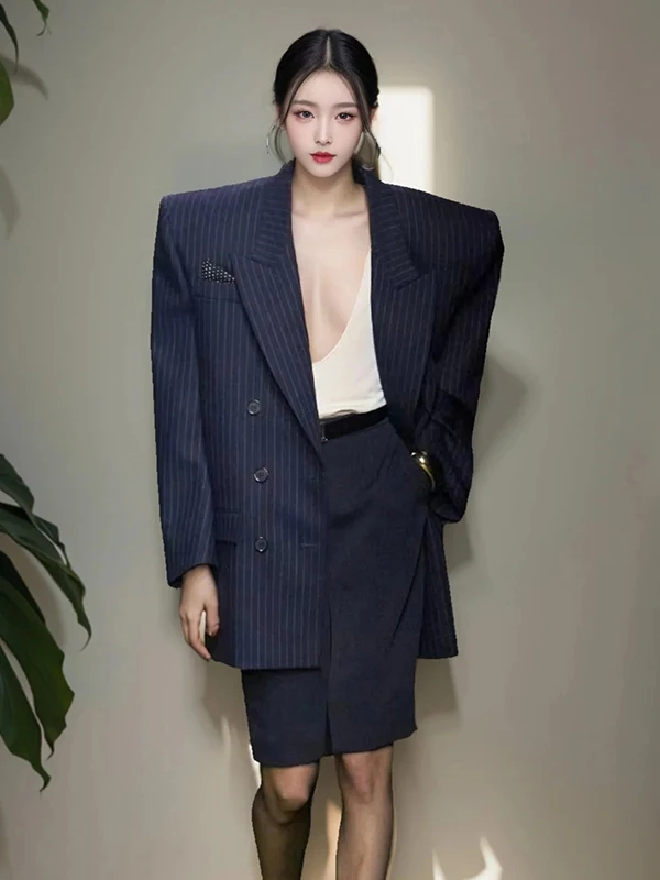 Retro Hong Kong Sle Wide oulder Loose Fit Striped Double Breasted Suit Jaet Ele Ladylike Commute Faion Polyester
Retro Hong Kong Sle Wide oulder Loose Fit Striped Double Breasted Suit Jaet Ele Ladylike Commute Faion Polyester