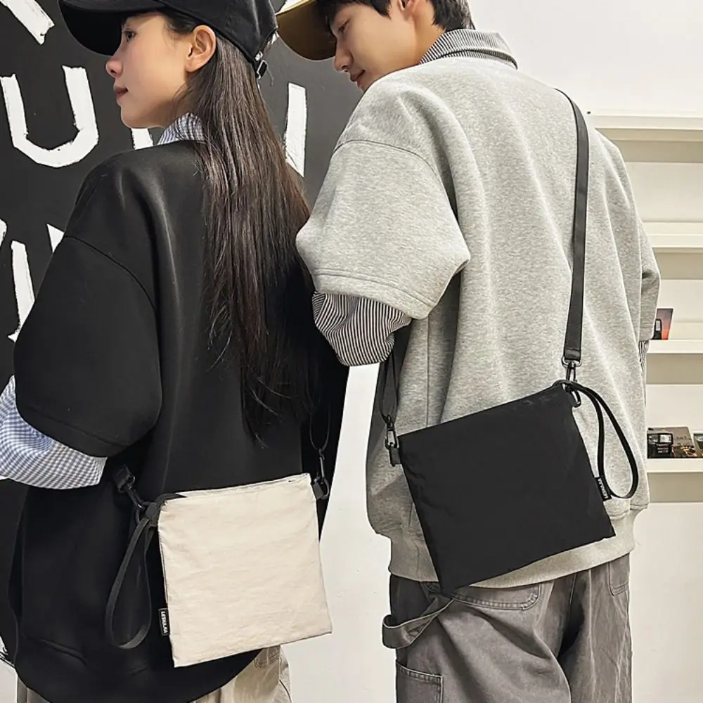 Causal Nylon Small Crossbody Bag Japanese Style Leisure Sports Shoulder Bag Lightweight Solid Color Messenger Bag Unisex
Causal Nylon Small Crossbody Bag Japanese Style Leisure Sports Shoulder Bag Lightweight Solid Color Messenger Bag Unisex