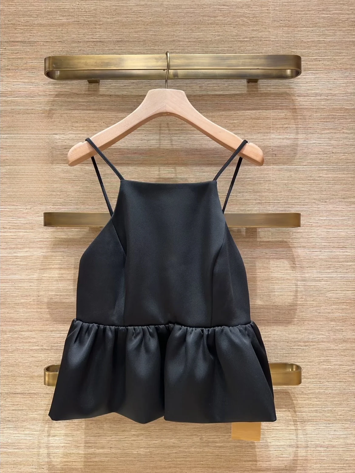 Черный топ без бретелек с большим бантом Heidd Sweet And Spicy Miss Rich Style, из полиэфирного волокна, без рукавов, короткий, Wo...
Черный топ без бретелек с большим бантом Heidd Sweet And Spicy Miss Rich Style, из полиэфирного волокна, без рукавов, короткий, Wo...