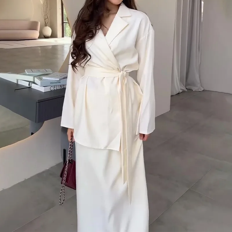 Женский дизайн комплекта в светском стиле со шнуровкой, повседневная полуюбка, элегантные поездки на работу, новинки весны и осени 2023 года.
Женский дизайн комплекта в светском стиле со шнуровкой, повседневная полуюбка, элегантные поездки на работу, новинки весны и осени 2023 года.
