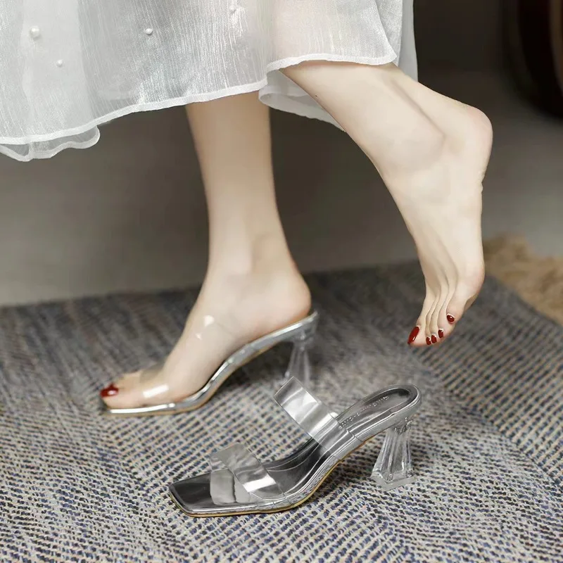 2026 Summer Sexy Lucency Chunky Heels Slipper Women Square Head Slippers Fashion Peep Toe Ladies Party Slippers
2026 Summer Sexy Lucency Chunky Heels Slipper Women Square Head Slippers Fashion Peep Toe Ladies Party Slippers