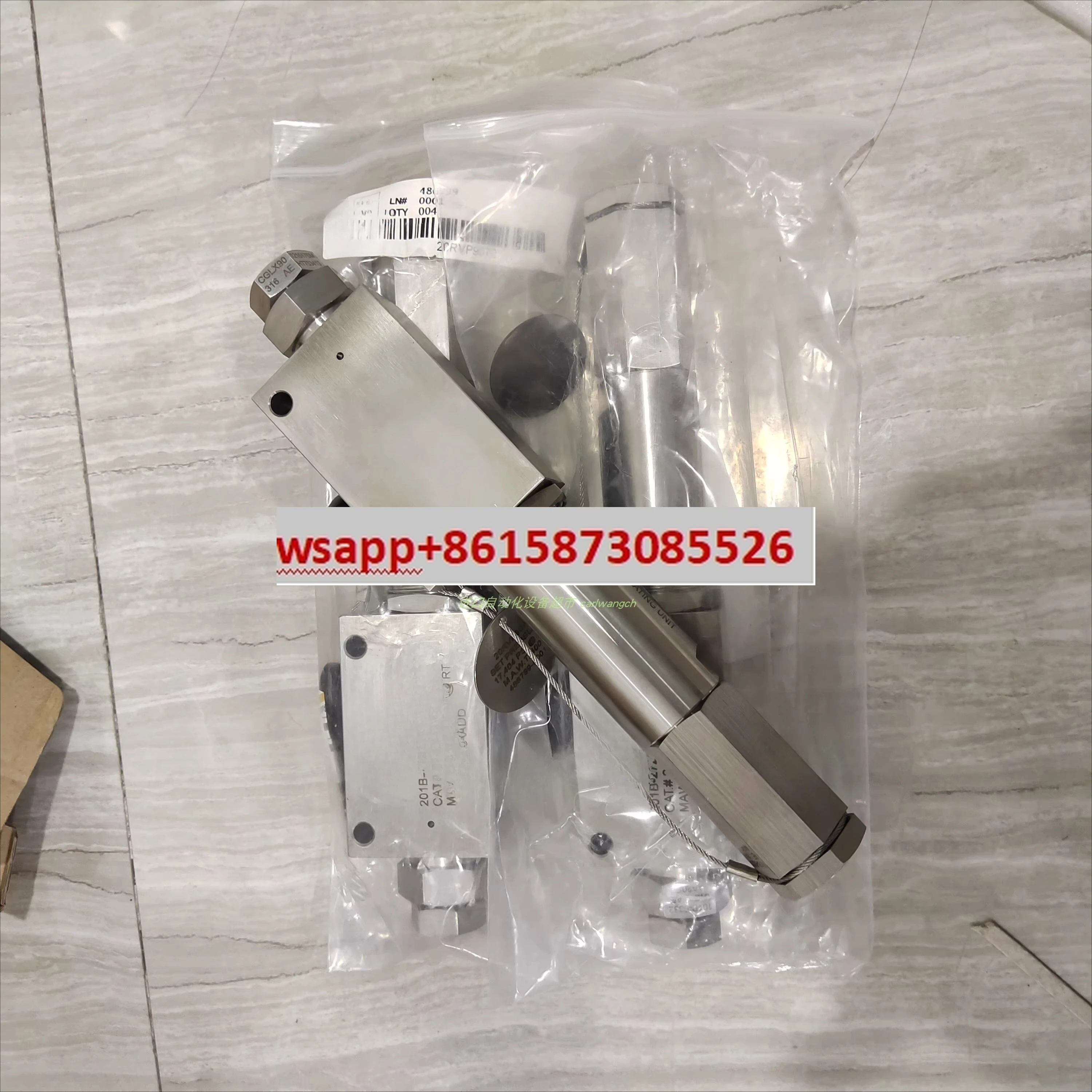 F4200-100-PT.1B pressure controller sensor SCTSD-150-10-05
F4200-100-PT.1B pressure controller sensor SCTSD-150-10-05