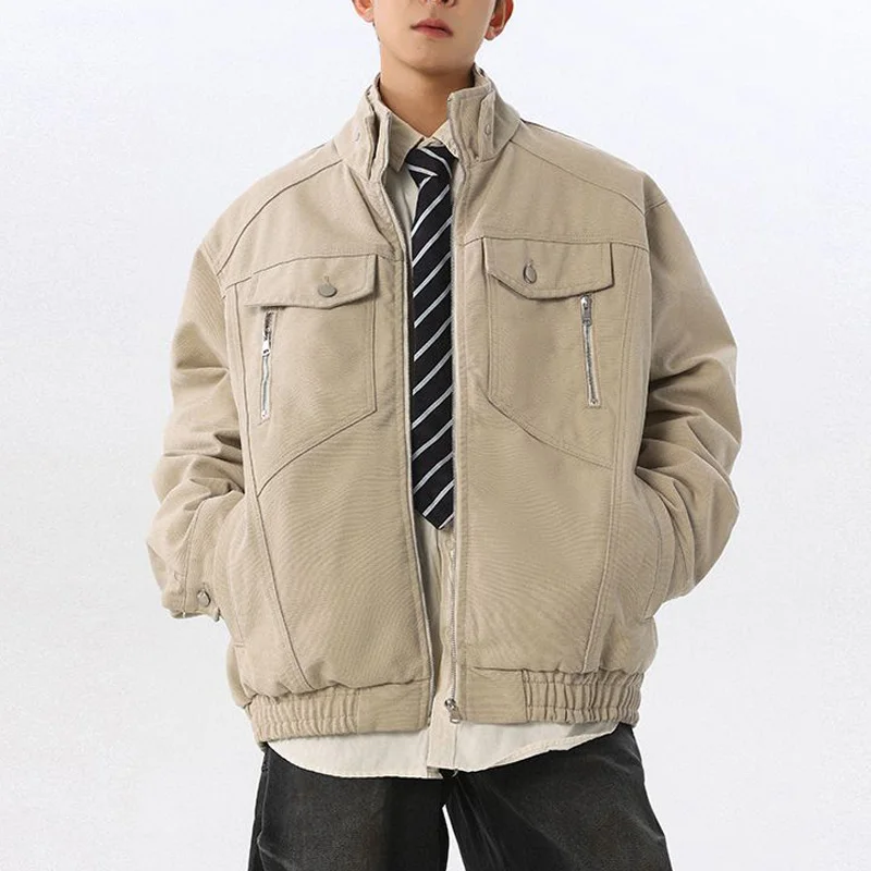 Autumn Stand Collar Canvas Cargo Jacket Men Streetwear Loose Casual Vintage Bomber Jacket Cityboy Coat Outerwear
Autumn Stand Collar Canvas Cargo Jacket Men Streetwear Loose Casual Vintage Bomber Jacket Cityboy Coat Outerwear