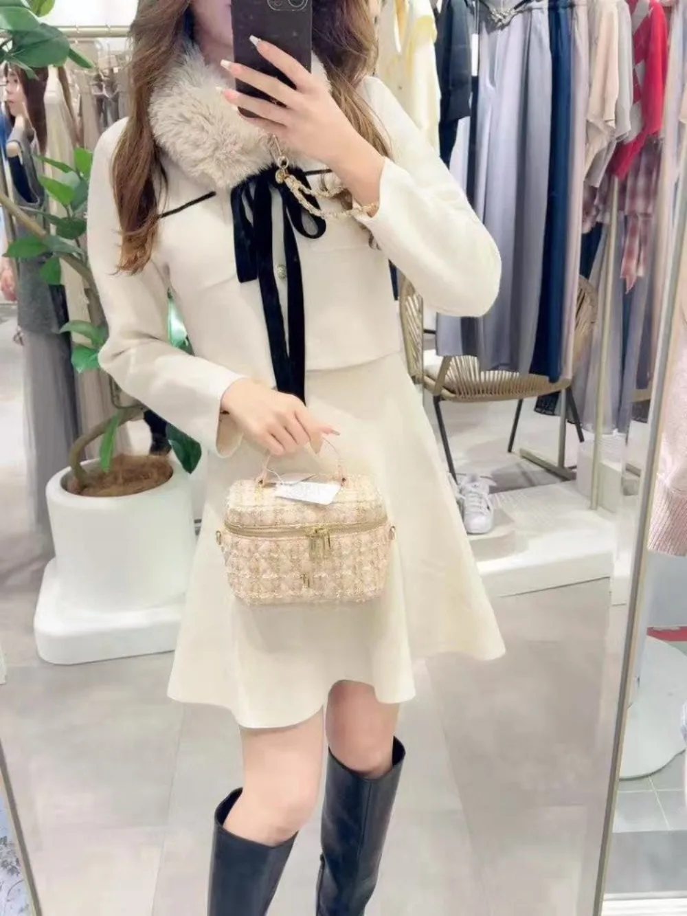 Japan French Slim Minority Suits Falda Fur Collar Lace Up Small Fragrance Set Cardigan High Waist Preppy Ruched Skirt
Japan French Slim Minority Suits Falda Fur Collar Lace Up Small Fragrance Set Cardigan High Waist Preppy Ruched Skirt