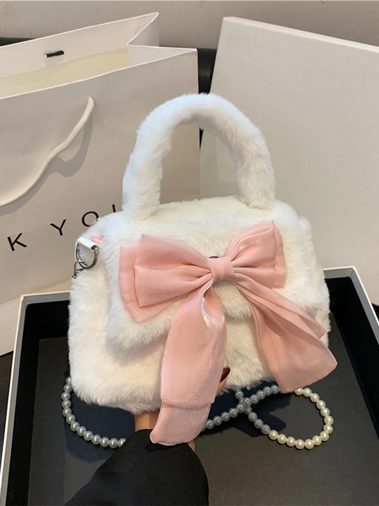 Cute Knot Plu Pearl Handbag Crossbody Bag Single oulder Soft Square Bag Ladies Faion Winter New Arrival
Cute Knot Plu Pearl Handbag Crossbody Bag Single oulder Soft Square Bag Ladies Faion Winter New Arrival