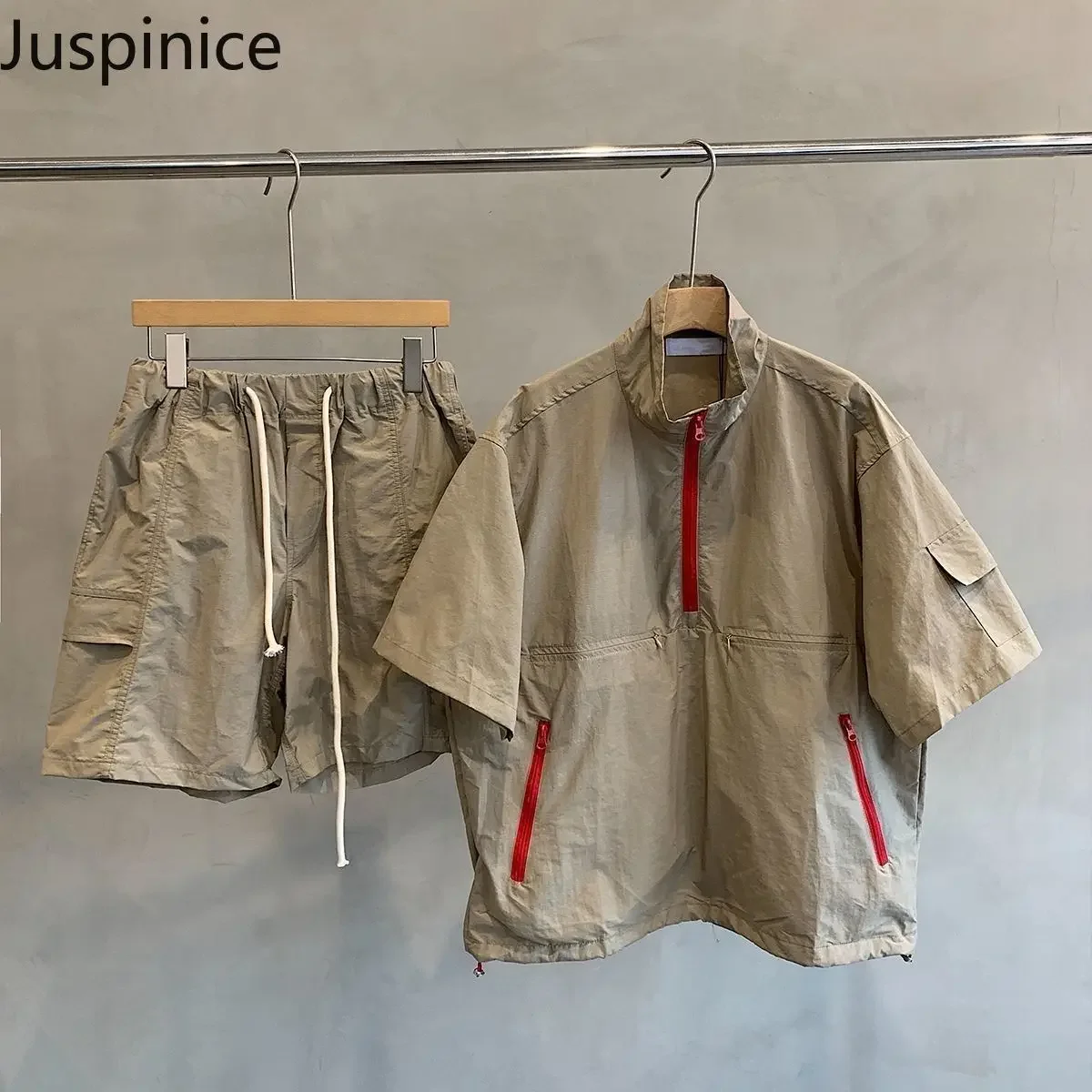 American Solid Workwear Half-zip Polo Shirt Shorts Suit Men's Loose Casual High Street Short-sleeved Tops Five-quarter Pants
American Solid Workwear Half-zip Polo Shirt Shorts Suit Men's Loose Casual High Street Short-sleeved Tops Five-quarter Pants