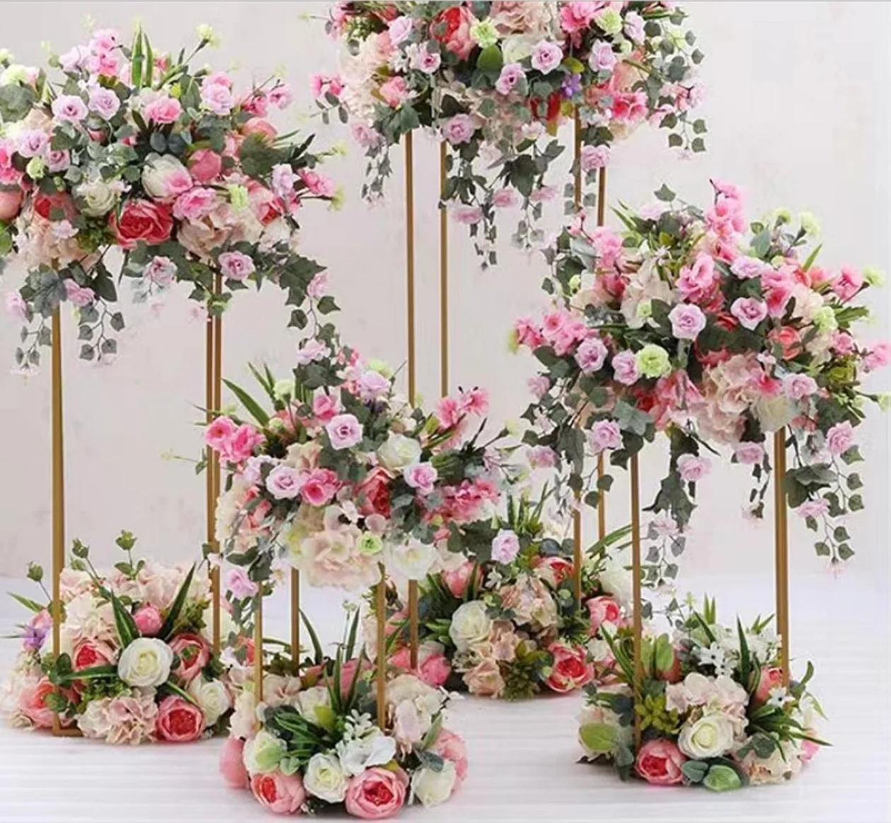 Wedding Arch Gold Plated Geometric Flower Stand, Home Decor, Party Decor, Shiny Metal Frame, Background, 4-Piece Set
Wedding Arch Gold Plated Geometric Flower Stand, Home Decor, Party Decor, Shiny Metal Frame, Background, 4-Piece Set