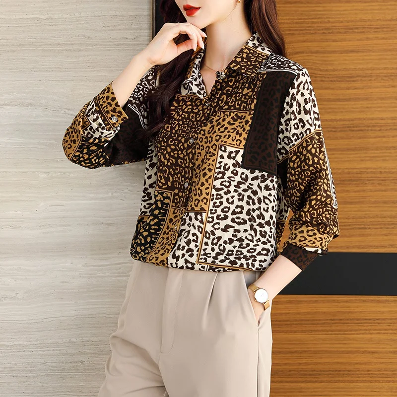 Top Grade Women's Leopard Printing Blouse Tops 2023 Spring & Summer Long Sleeve Shirts Ladies Fashion Chiffon Clothing Shirts
Top Grade Women's Leopard Printing Blouse Tops 2023 Spring & Summer Long Sleeve Shirts Ladies Fashion Chiffon Clothing Shirts