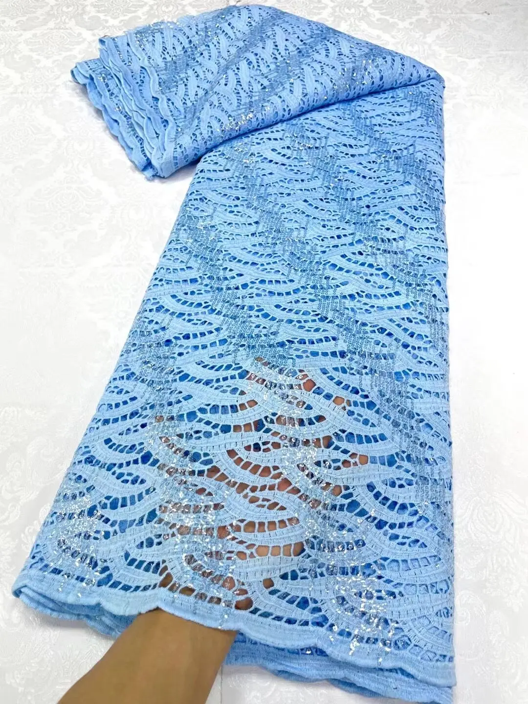 2026 African Nigerian High-Quality Tulle Lace Fabric Cotton Embroidery Guipure 5 Yards for Prom Dresses Sewing Damask JL286
2026 African Nigerian High-Quality Tulle Lace Fabric Cotton Embroidery Guipure 5 Yards for Prom Dresses Sewing Damask JL286