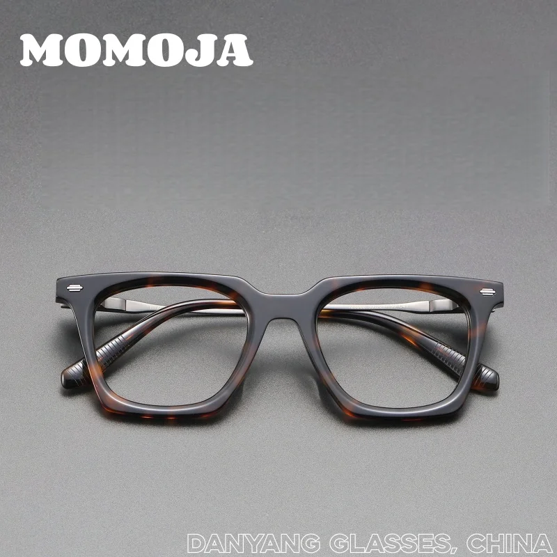 MOMOJA 2026 Men's Retro Luxury Big Square Frame Eyeframe Ultra Light Pure Titanium BoardEyeglasses T23006
MOMOJA 2026 Men's Retro Luxury Big Square Frame Eyeframe Ultra Light Pure Titanium BoardEyeglasses T23006