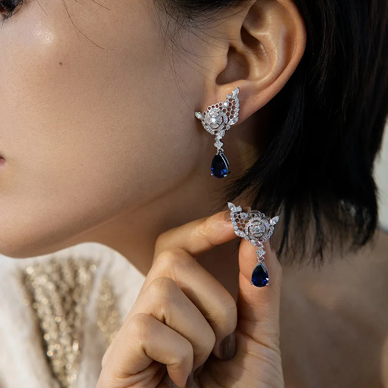 CAMEO 925 Silver Synthetic Blue Corundum Water Drop Sapphire Earrings Vintage Lace Design Fine Jewelry Earrings
CAMEO 925 Silver Synthetic Blue Corundum Water Drop Sapphire Earrings Vintage Lace Design Fine Jewelry Earrings