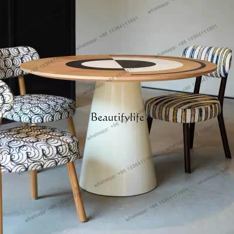 D06-Simple modern dining table art color matching round dining table
D06-Simple modern dining table art color matching round dining table