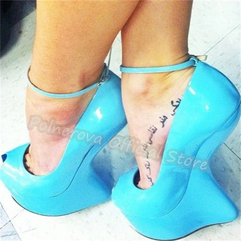 Модные женские туфли-лодочки на высоком каблуке и массивной платформе, с открытым носком, на танкетке, с ремешком и пряжкой, в стиле гладиатор, для вечеринок и торжественных мероприятий
Модные женские туфли-лодочки на высоком каблуке и массивной платформе, с открытым носком, на танкетке, с ремешком и пряжкой, в стиле гладиатор, для вечеринок и торжественных мероприятий