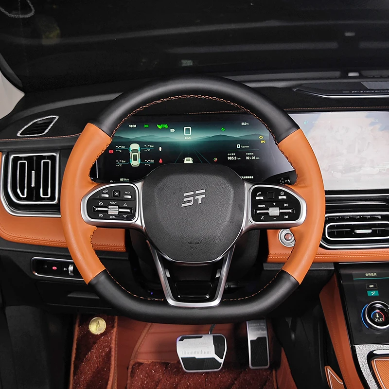 DIY custom leather hand sewn steering wheel cover For JETOUR X70 plus Shan hai L7 Car handle grip
DIY custom leather hand sewn steering wheel cover For JETOUR X70 plus Shan hai L7 Car handle grip