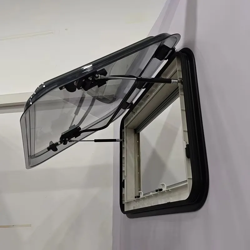 ATVRV Parts Wholesale Aluminum Skylight Caravan Trailer Motorhome Hatch Sunroof With LED Lights
ATVRV Parts Wholesale Aluminum Skylight Caravan Trailer Motorhome Hatch Sunroof With LED Lights