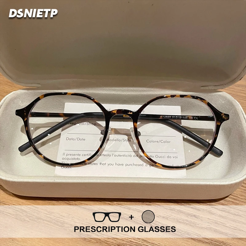 ISLINO Fashion Reading Glasses Women Ultra Light Photochromic Anti Blue Light Prescription Glasses Myopia Progressive Eyewear
ISLINO Fashion Reading Glasses Women Ultra Light Photochromic Anti Blue Light Prescription Glasses Myopia Progressive Eyewear