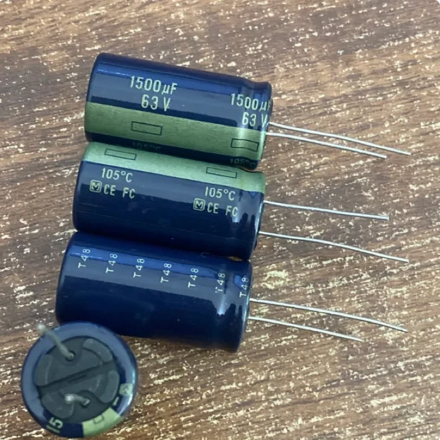10pcs/lot Original Japanese Matsushita 63V 1500UF FC 18X31.5MM audio aluminum electrolytic capacitor free shipping
10pcs/lot Original Japanese Matsushita 63V 1500UF FC 18X31.5MM audio aluminum electrolytic capacitor free shipping