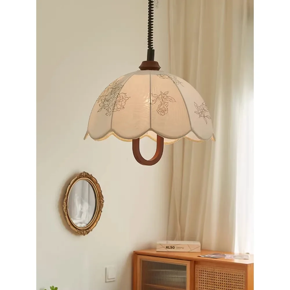 /Restaurant fabric chandelier retro solid wood telescopic bedroom cloakroom bar lighting
/Restaurant fabric chandelier retro solid wood telescopic bedroom cloakroom bar lighting