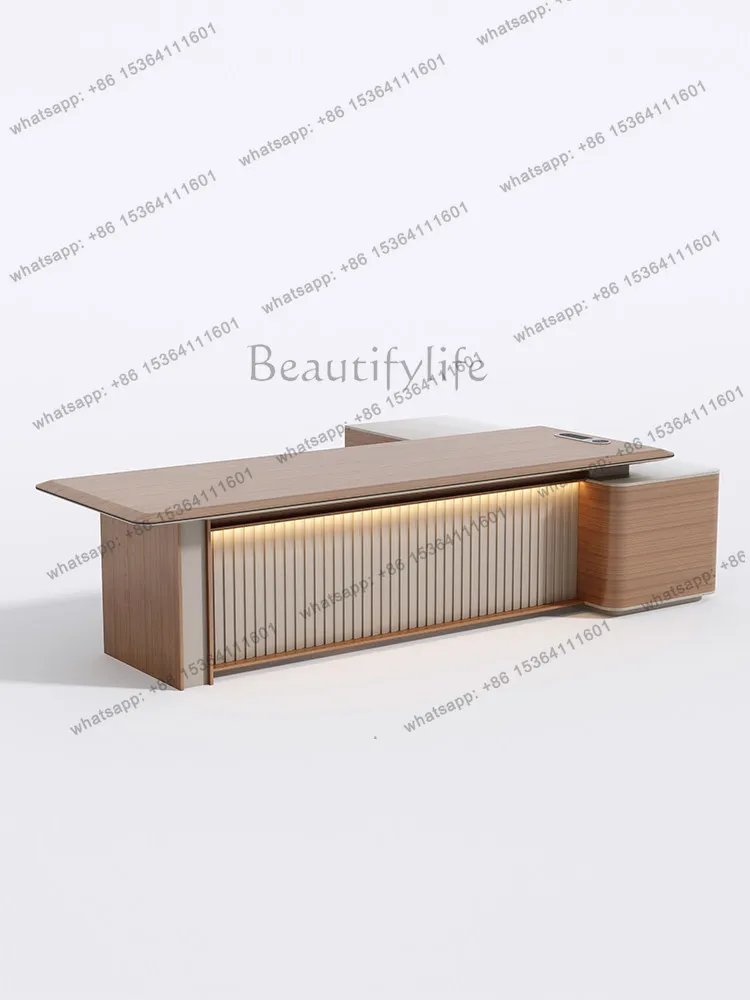 Light luxury high-end sense of simplicity and modern president high-end atmosphere office desk and chair combination
Light luxury high-end sense of simplicity and modern president high-end atmosphere office desk and chair combination