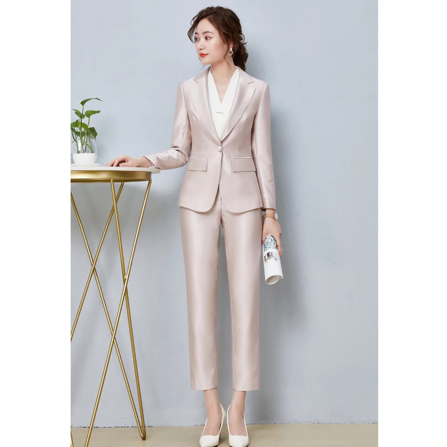 Allingentle Satin Women's Suit 2 Piece Set Business Fashion Pantsuit Set for Party Office Work Outfits Customize
Allingentle Satin Women's Suit 2 Piece Set Business Fashion Pantsuit Set for Party Office Work Outfits Customize