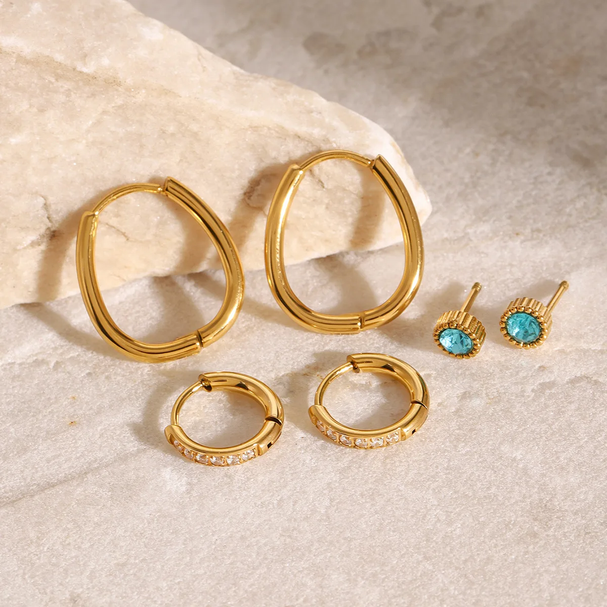 3 Pairs of Stainless Steel Circle Earrings Set Premium Sensitive Zircon Titanium Steel Stud Earrings
3 Pairs of Stainless Steel Circle Earrings Set Premium Sensitive Zircon Titanium Steel Stud Earrings