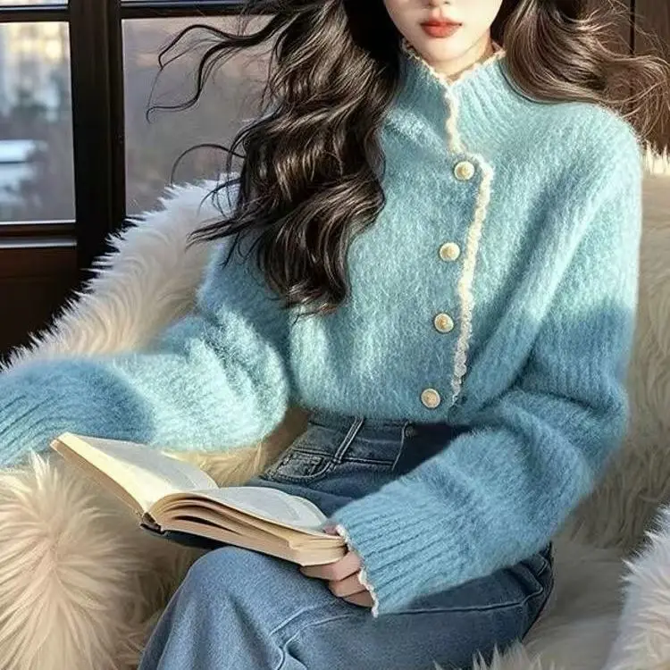 Graceful Blue Color Fungus Lace Turtleneck Knit sweater Cardigan Women 2025 New Winter Design Sense Top E11465
Graceful Blue Color Fungus Lace Turtleneck Knit sweater Cardigan Women 2025 New Winter Design Sense Top E11465