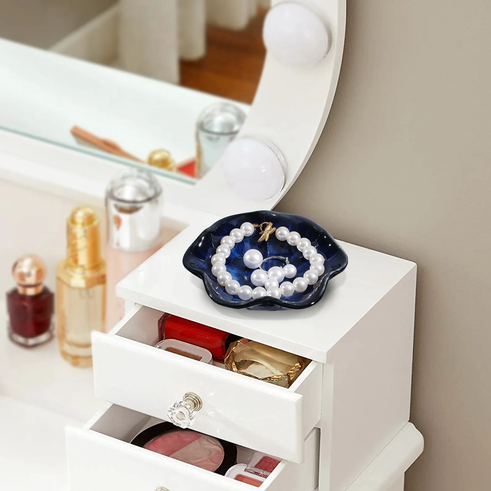 Leaf Ceramic Jewelry Plate Small Ring Storage Organizer Bracelet Holder Display Dish for Bedroom Dresser Bathroom
Leaf Ceramic Jewelry Plate Small Ring Storage Organizer Bracelet Holder Display Dish for Bedroom Dresser Bathroom