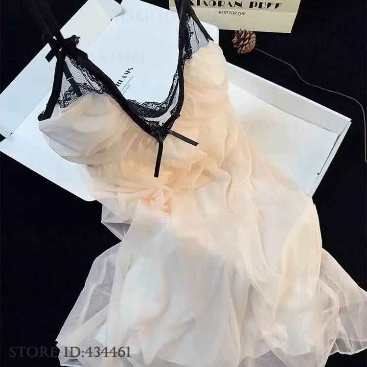 Summer Sexy Female Nightgown Lingerie Home Dressing Gown Patchwork Lace Mesh Nightdress Sleepwear French Princess Style Nighty
Summer Sexy Female Nightgown Lingerie Home Dressing Gown Patchwork Lace Mesh Nightdress Sleepwear French Princess Style Nighty