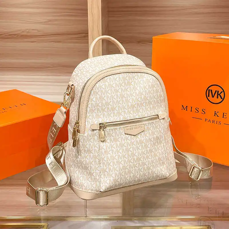 Unique Simple Handbag for Leisure with Elegant Design Large Capacity and Paris Inspired Fashion Statement
Unique Simple Handbag for Leisure with Elegant Design Large Capacity and Paris Inspired Fashion Statement