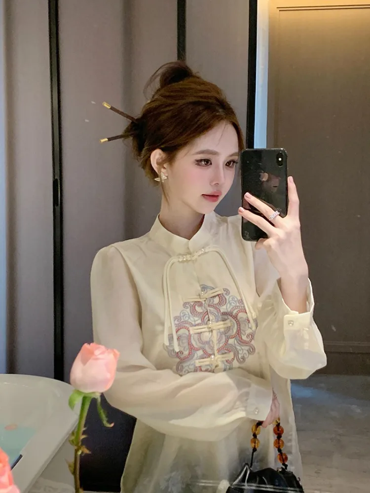New Chinese Retro National Style Embroidered Button up Collar Shirt Women's Summer Design Sensibility Chiffon Blouse Top
New Chinese Retro National Style Embroidered Button up Collar Shirt Women's Summer Design Sensibility Chiffon Blouse Top