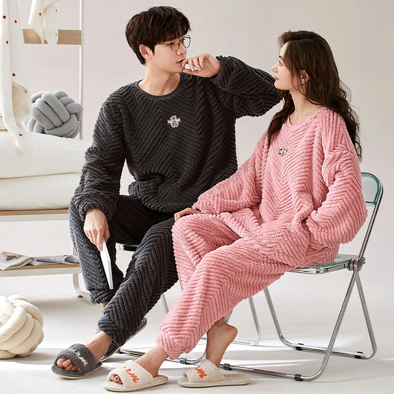 Pajama Sets Silk Women Wool Plaid Sleepwear Winter Thermal Button Long Sleeve Ankle Length Heavyweight Warm Thick Cozy All-Match
Pajama Sets Silk Women Wool Plaid Sleepwear Winter Thermal Button Long Sleeve Ankle Length Heavyweight Warm Thick Cozy All-Match