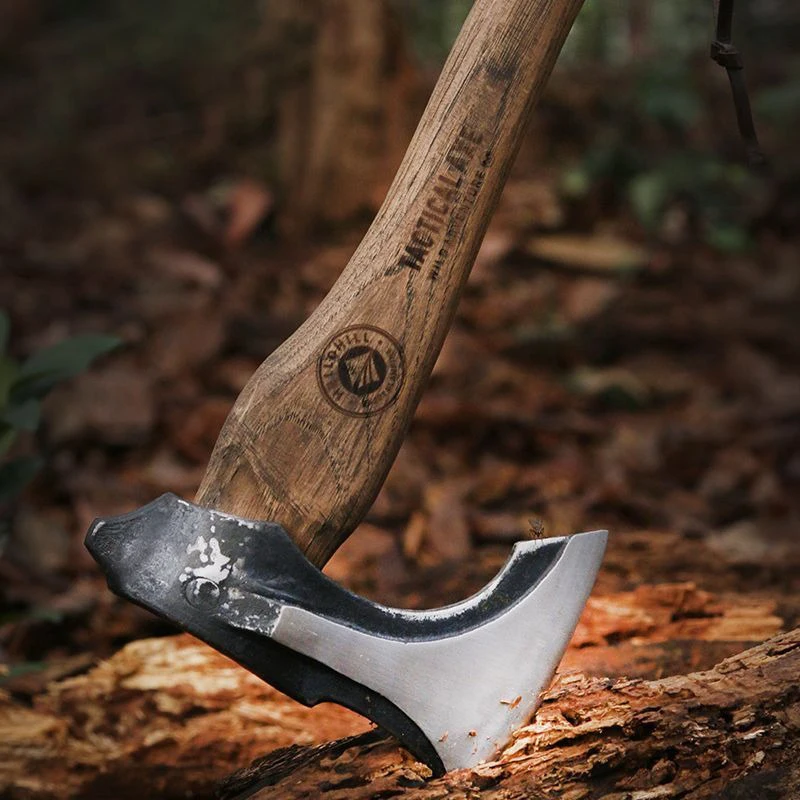 Топор для кемпинга на открытом воздухе Tomahawk Топор для выживания Измельчение дерева Топор Ручной марганцевая сталь Ковка Топор из орехового дерева Ручка Ручные инструменты
Топор для кемпинга на открытом воздухе Tomahawk Топор для выживания Измельчение дерева Топор Ручной марганцевая сталь Ковка Топор из орехового дерева Ручка Ручные инструменты