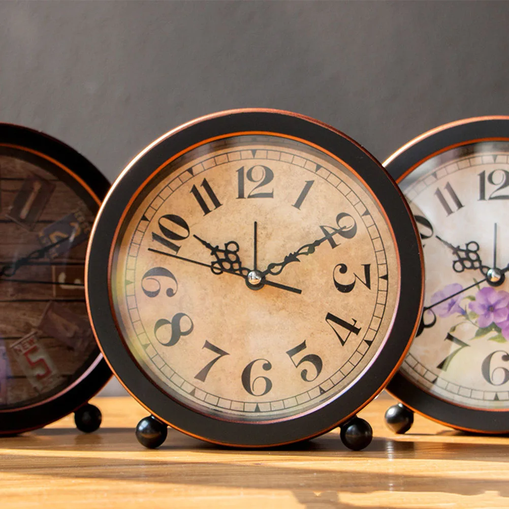 Retro Alarm Clock Decorative Mute Tabletop Clock for Bedroom Living Stylish Design Vintage Home Decoration
Retro Alarm Clock Decorative Mute Tabletop Clock for Bedroom Living Stylish Design Vintage Home Decoration