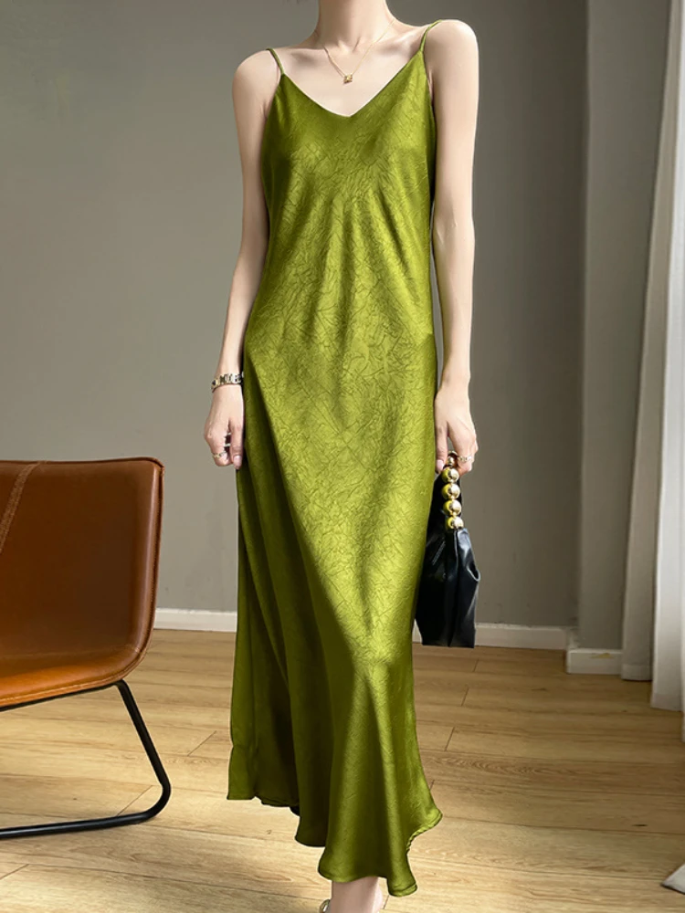 New Women Summer Dresses Office Lady Elegant V Neck Sleeveless Camisole Dress Fashionable Casual Loose Fit Thin Evening Dress
New Women Summer Dresses Office Lady Elegant V Neck Sleeveless Camisole Dress Fashionable Casual Loose Fit Thin Evening Dress