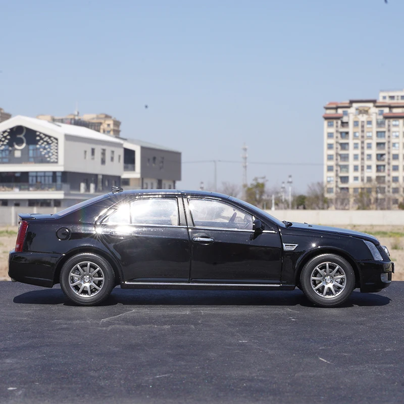 1: 18 Quadrillion, Cadillac SLS Kyosho Cadillac Alloy, Car Model
1: 18 Quadrillion, Cadillac SLS Kyosho Cadillac Alloy, Car Model