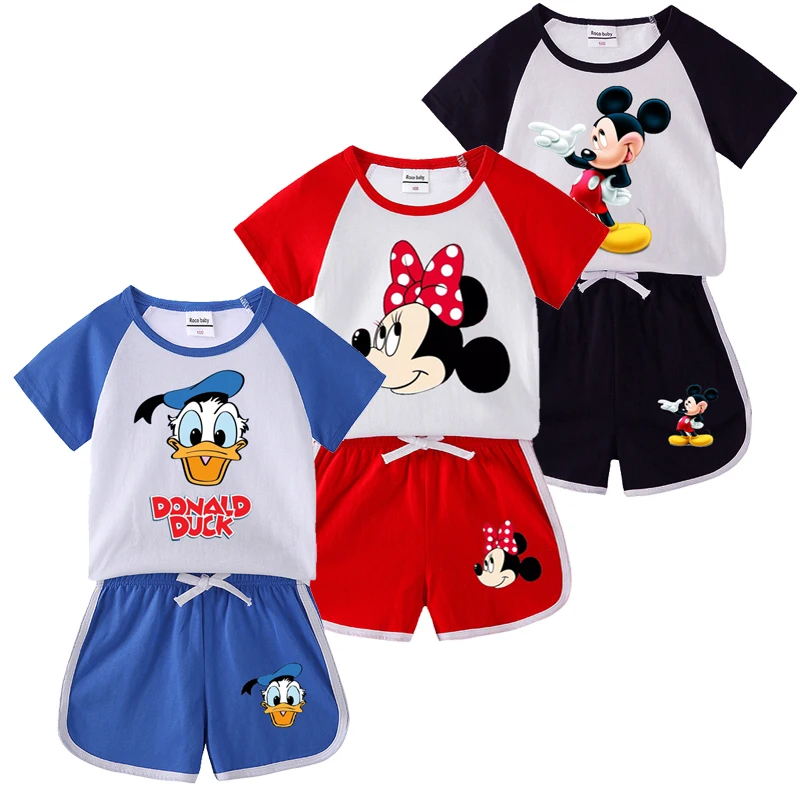 Летняя Детская мультяшная спортивная одежда, костюм Disney, Дональд Дак, Детские комплекты для мальчиков, 100% хлопок, детская одежда для девочек
Летняя Детская мультяшная спортивная одежда, костюм Disney, Дональд Дак, Детские комплекты для мальчиков, 100% хлопок, детская одежда для девочек