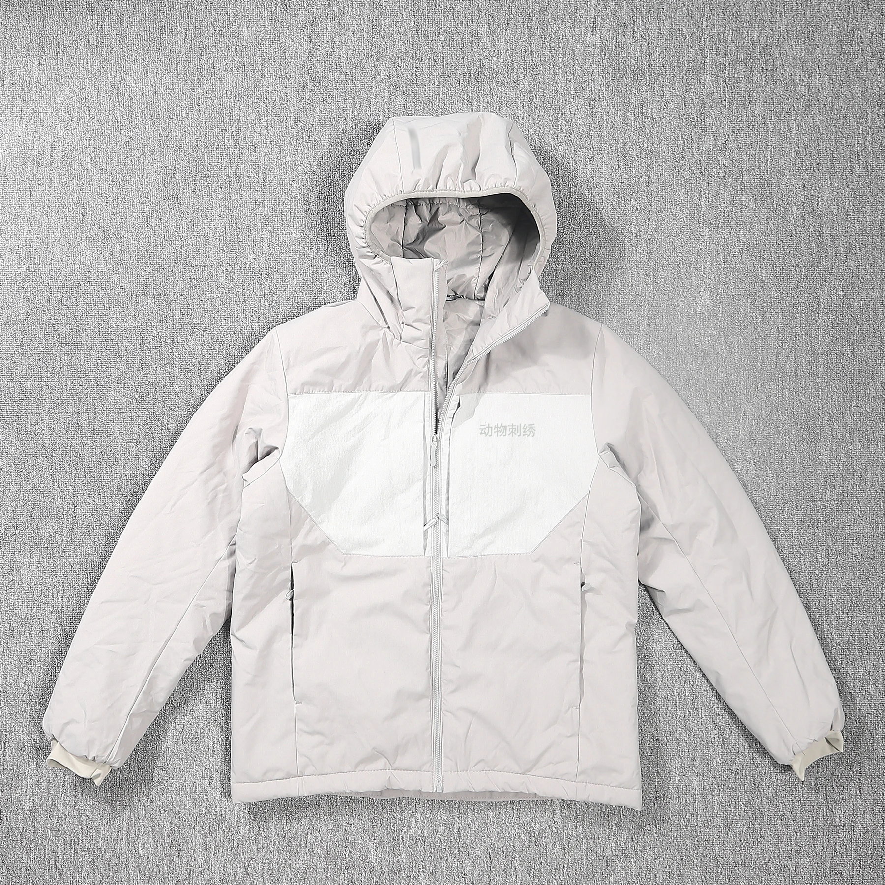 Men's Winter Hooded Cotton Jaet Embroidered Windproof Waterproof Outdoor Warm Zipper ket Faion Urban Sle Long Sve
Men's Winter Hooded Cotton Jaet Embroidered Windproof Waterproof Outdoor Warm Zipper ket Faion Urban Sle Long Sve