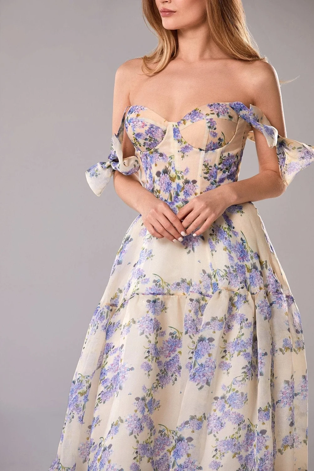 Women's Prom Purple V Neck Floral Print Tie-Strap Elegant Maxi Dress 2025
Women's Prom Purple V Neck Floral Print Tie-Strap Elegant Maxi Dress 2025