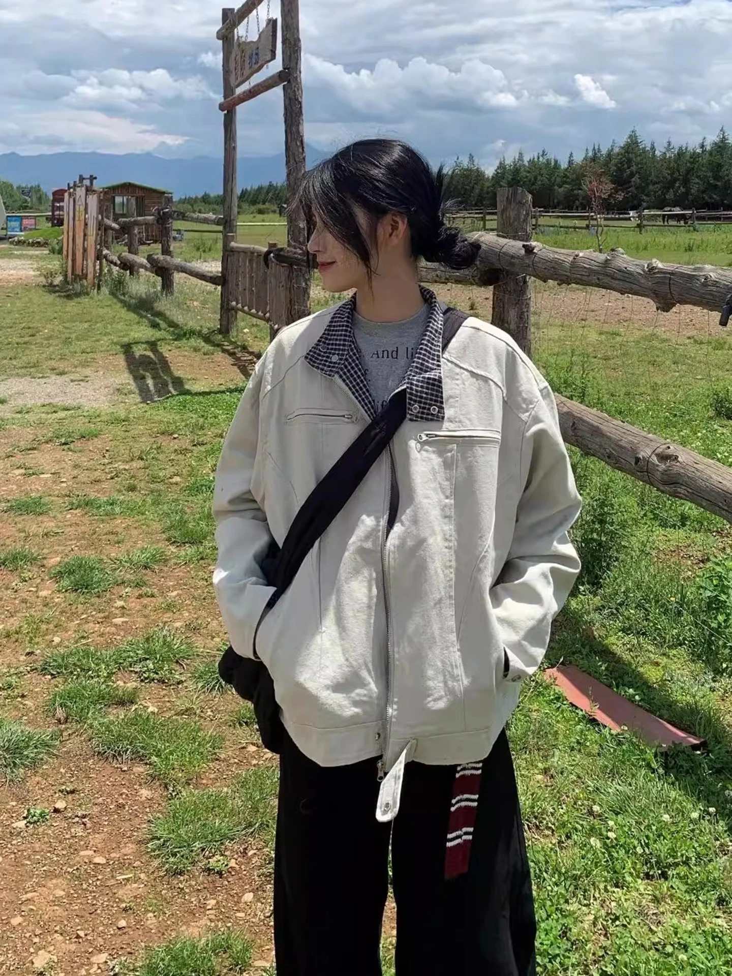 Вельветовый ор Мужской Jaet Осенний дизайн Сращивание Харлингтон Спецодежда Холст Модный бейсбол orm Свободный крой Молодежный Sle
Вельветовый ор Мужской Jaet Осенний дизайн Сращивание Харлингтон Спецодежда Холст Модный бейсбол orm Свободный крой Молодежный Sle