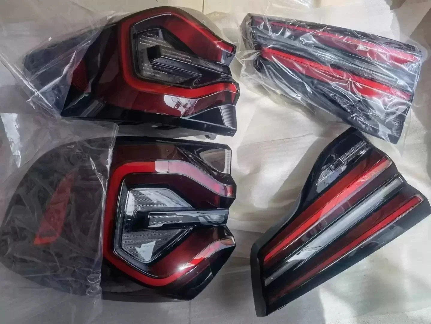 Car Led rear lamp Tail light For BMW X3 G08 2018-22 Rear Lamp Brake Reverse light Turn signal accesorios para auto
Car Led rear lamp Tail light For BMW X3 G08 2018-22 Rear Lamp Brake Reverse light Turn signal accesorios para auto