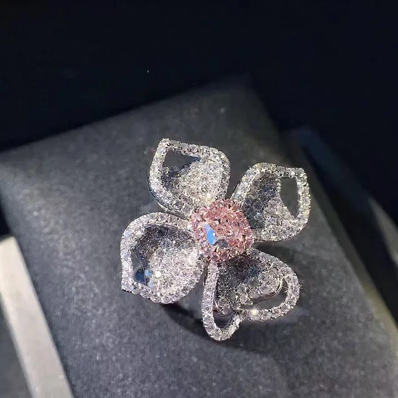 Luxury Diamond-Studded Engagement Ring for Women Full Gothic Style Couple Wedding Bands Trendy Jewelry Group
Luxury Diamond-Studded Engagement Ring for Women Full Gothic Style Couple Wedding Bands Trendy Jewelry Group