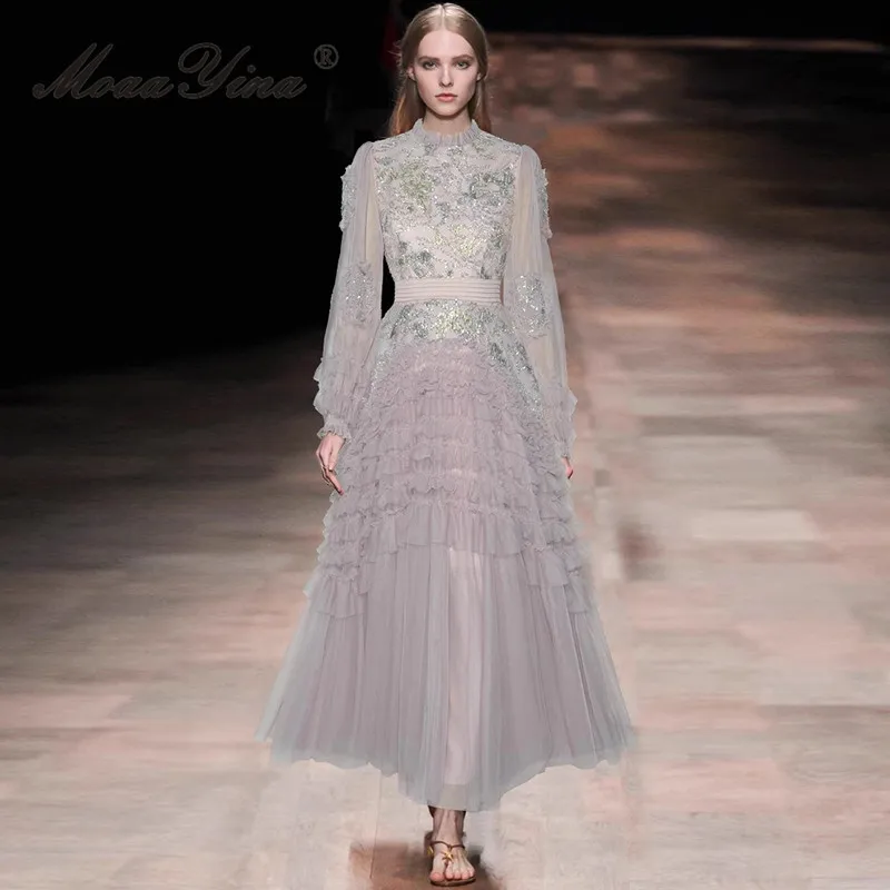 MoaaYina's gorgeous sequins, nail beads, embroidery, waist cinching, fluffy mesh, big swing dress, long dress design sense
MoaaYina's gorgeous sequins, nail beads, embroidery, waist cinching, fluffy mesh, big swing dress, long dress design sense