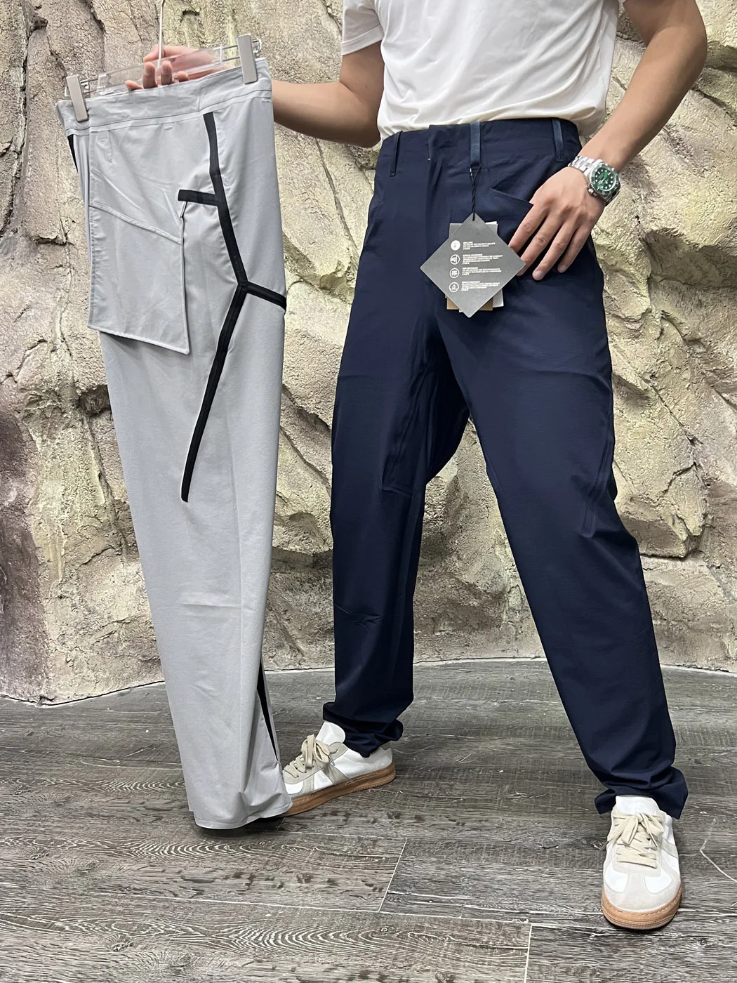 High-End Soft Men's Casual Pants Outdoor Spring Summer Windproof Waterproof Quick Dry Breathable Straight Leg Trousers
High-End Soft Men's Casual Pants Outdoor Spring Summer Windproof Waterproof Quick Dry Breathable Straight Leg Trousers
