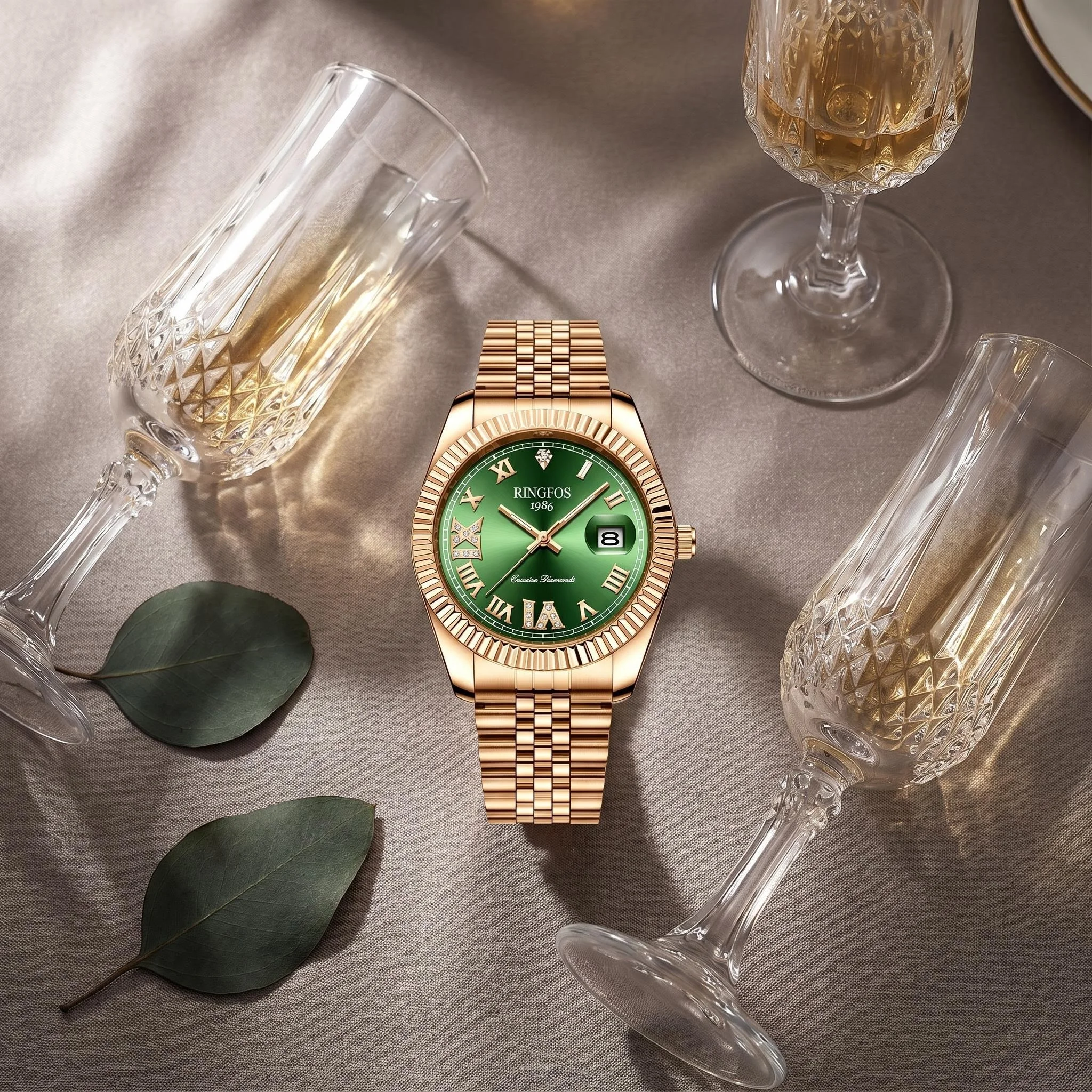 Men’s quartz wristwatch with a green dial and alloy case, exuding an air of sophistication, ideal for everyday business commutes
Men’s quartz wristwatch with a green dial and alloy case, exuding an air of sophistication, ideal for everyday business commutes