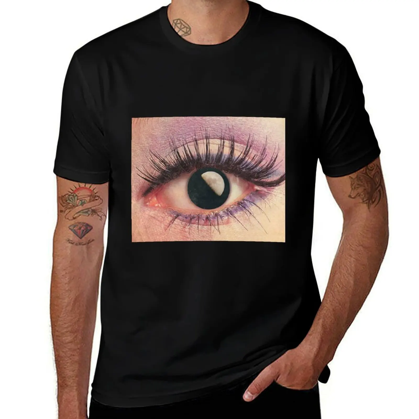 Moonstruck T-Shirt Outdoor Sports Lightweight Tee
Moonstruck T-Shirt Outdoor Sports Lightweight Tee