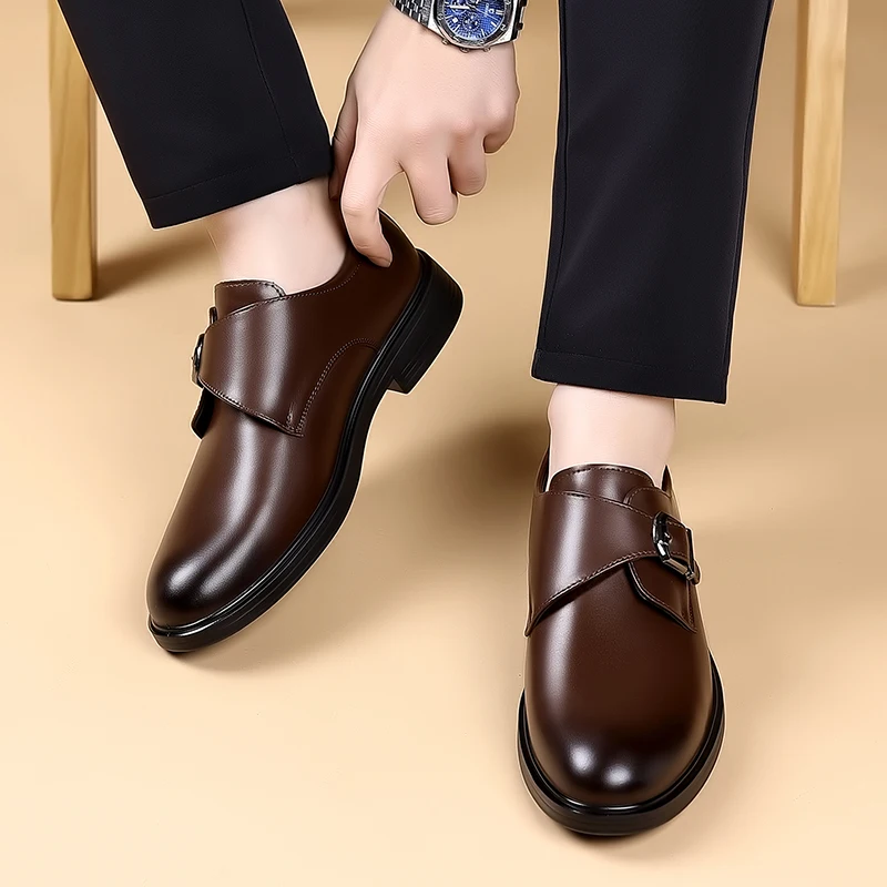 Мужские повседневные кожаные туфли в минималистичном стиле для джентльменов, для вечеринок или работы, черные, коричневые, для взрослых, костюмные туфли, для жениха на свадьбу, хит продаж
Мужские повседневные кожаные туфли в минималистичном стиле для джентльменов, для вечеринок или работы, черные, коричневые, для взрослых, костюмные туфли, для жениха на свадьбу, хит продаж