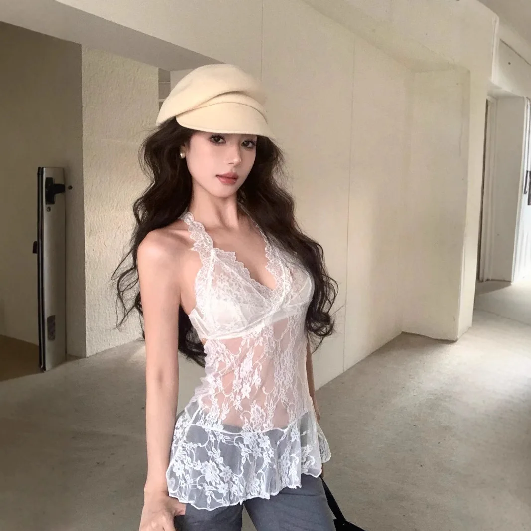 Neckless Lace Camisole for Women, Hot Girl Inner Layer and Outer Wear, Floral Top, Base Shirt, See-through T-shirt
Neckless Lace Camisole for Women, Hot Girl Inner Layer and Outer Wear, Floral Top, Base Shirt, See-through T-shirt