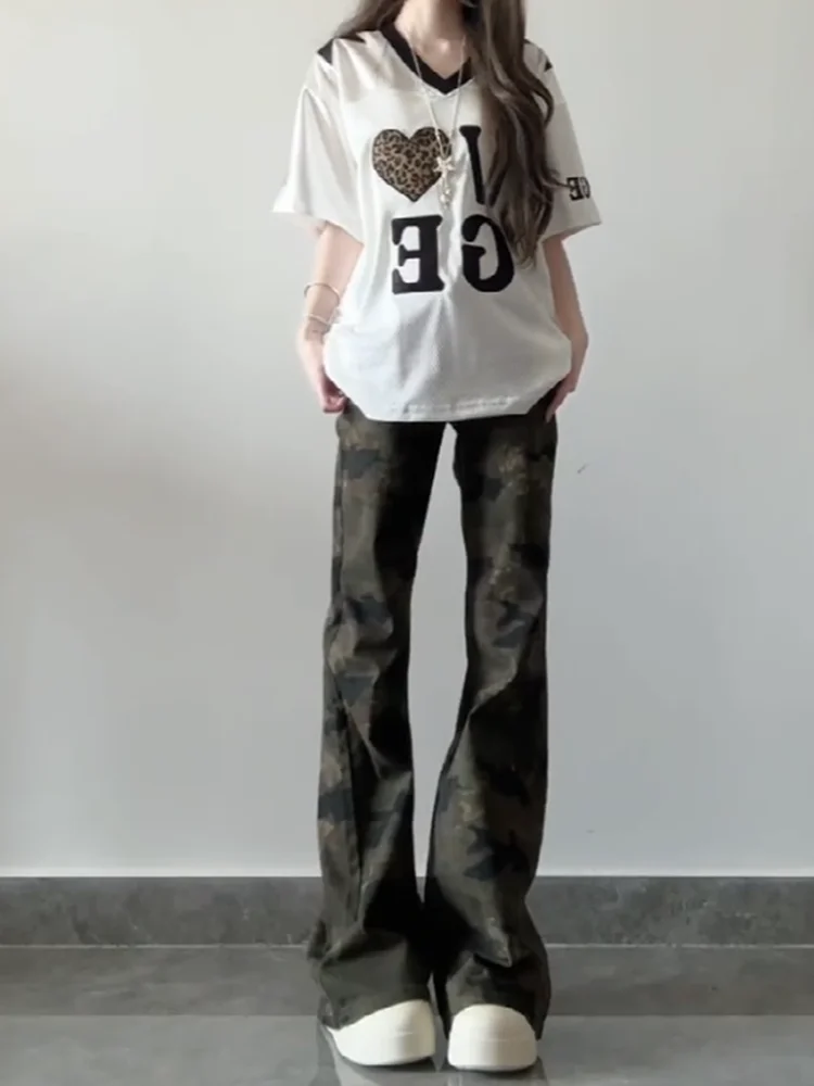 Low Waist Bell Bottom Denim Jeans Women's Summer Slim Fit Straight Leg Ankle Length Pants Casual Fashion Trousers
Low Waist Bell Bottom Denim Jeans Women's Summer Slim Fit Straight Leg Ankle Length Pants Casual Fashion Trousers