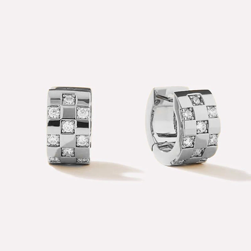 Moissanite Checkerboard Wide Hoop Earrings for Unisex, 2.2mm 0.04ct Round Cut Huggie Earrings, 10mm Inner Diameter Copper Jewelr
Moissanite Checkerboard Wide Hoop Earrings for Unisex, 2.2mm 0.04ct Round Cut Huggie Earrings, 10mm Inner Diameter Copper Jewelr